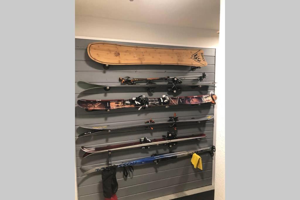 Mountain Edge Ski-In Ski-Out Condo キンバリー エクステリア 写真